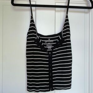 AE cropped black and white button up tank